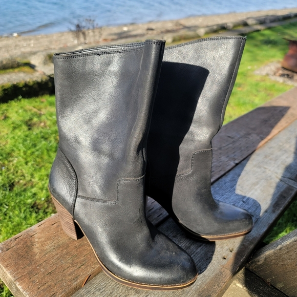 Lucky Brand, Embrleigh Midi Heeled Boot, Black, Size 7.5 - Picture 2 of 10